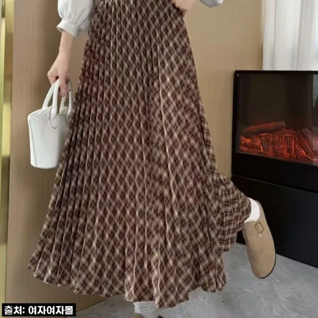 가을 데일리룩 종결! 레트로룩 배색 잔체크 플리츠 롱스커트 찐후기 (품절대란템 17,805원에 득템하는 꿀팁!)