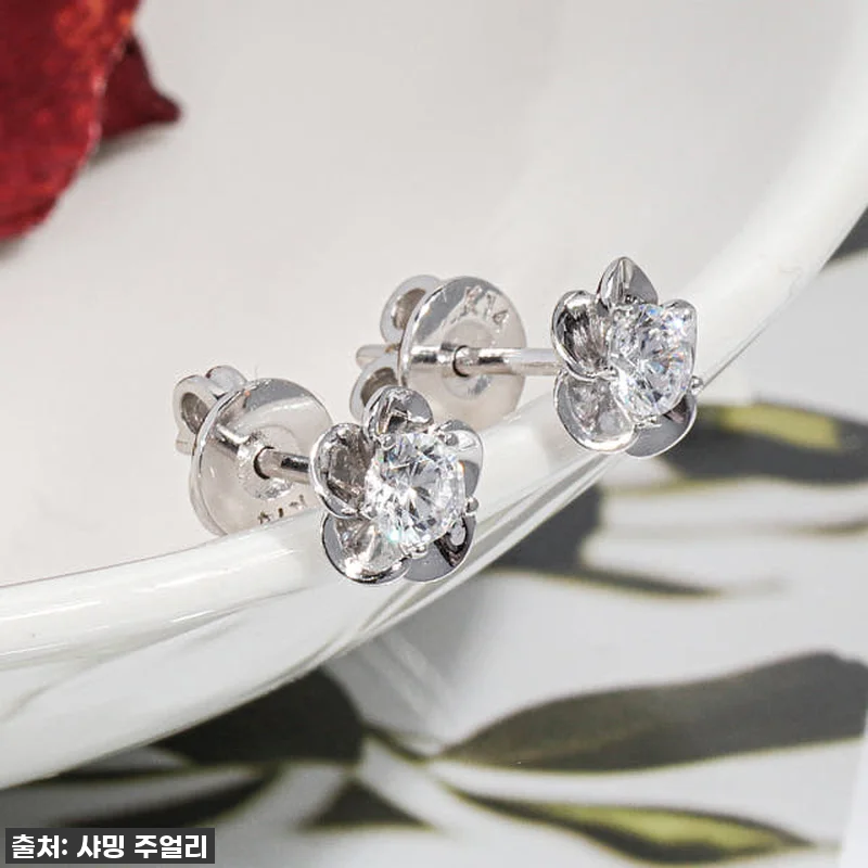 3부 다이아 귀걸이, GIA 천연 최 관련 이미지 1