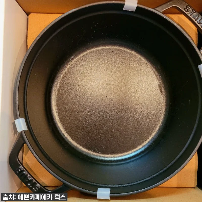 스타우브 B품 원형 꼬꼬떼 24cm 관련 이미지 1