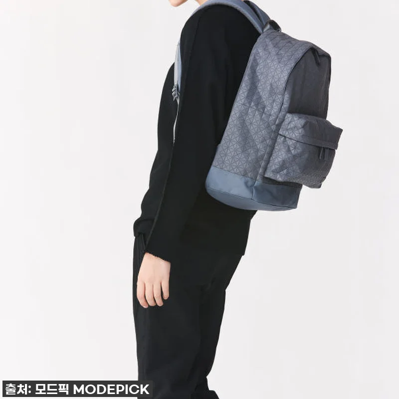 바오바오 백팩 KURO DAYPACK 관련 이미지 2