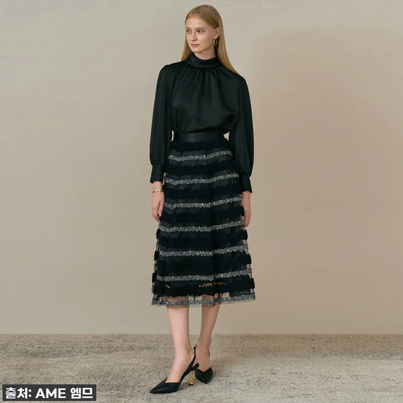 GRETA Flared Skirt 사 관련 이미지 2