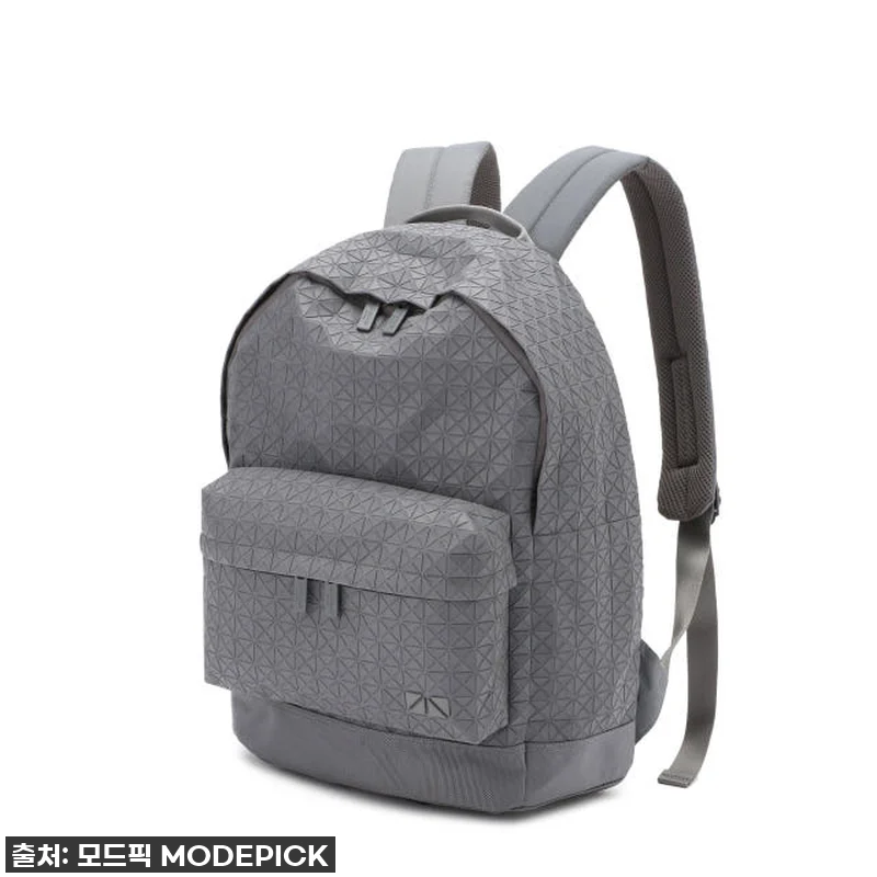 바오바오 백팩 KURO DAYPACK 관련 이미지 3