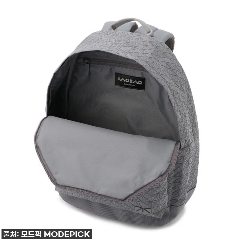 바오바오 백팩 KURO DAYPACK 관련 이미지 6