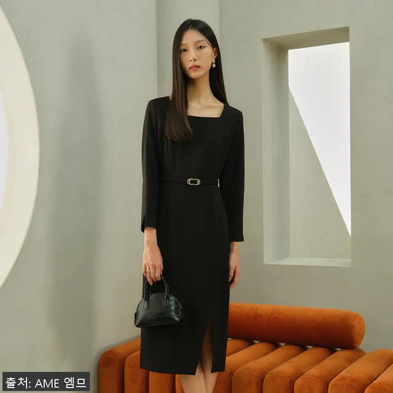 채수빈 착용 SCARLETT 스퀘어넥 관련 이미지 1
