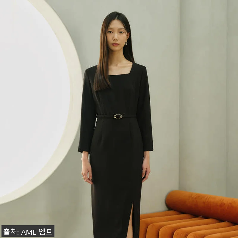 채수빈 착용 SCARLETT 스퀘어넥 관련 이미지 3