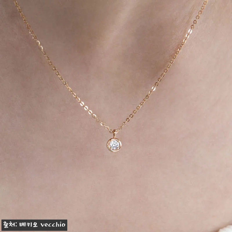 14k 루체 베젤 목걸이 사용후기: 관련 이미지 2
