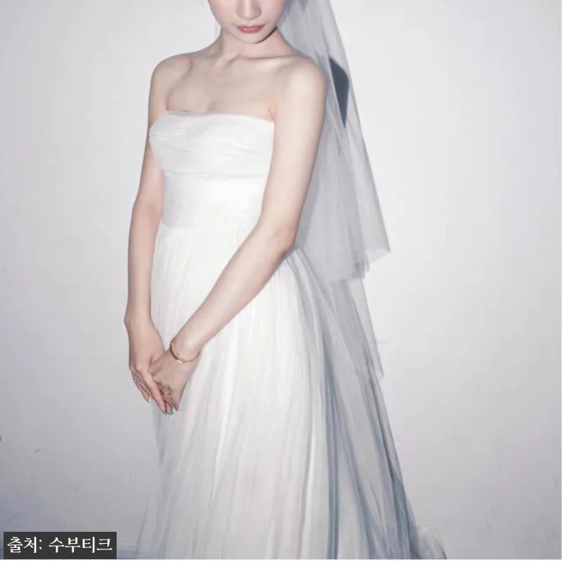 스몰웨딩 본식드레스 미니멀 심플라인 관련 이미지 3
