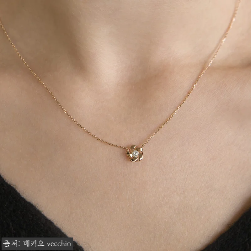 14k 루시플라워 금 목걸이 사용후기 관련 이미지 8