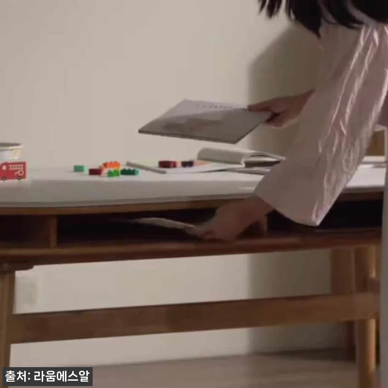 데이지 양면 세라믹 식탁 수납형 테이 관련 이미지 10