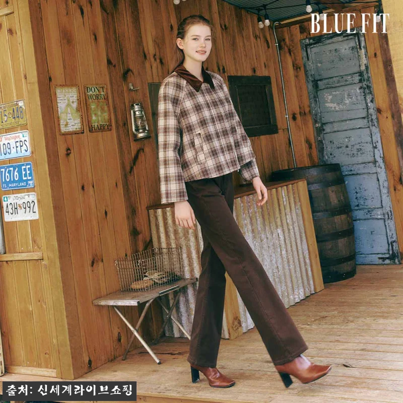 요즘 출근룩 고민 끝, 블루핏 세미 관련 이미지 2