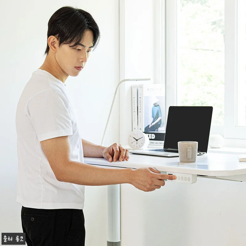 롱코 모션데스크 NOVA LITE 찐 관련 이미지 2